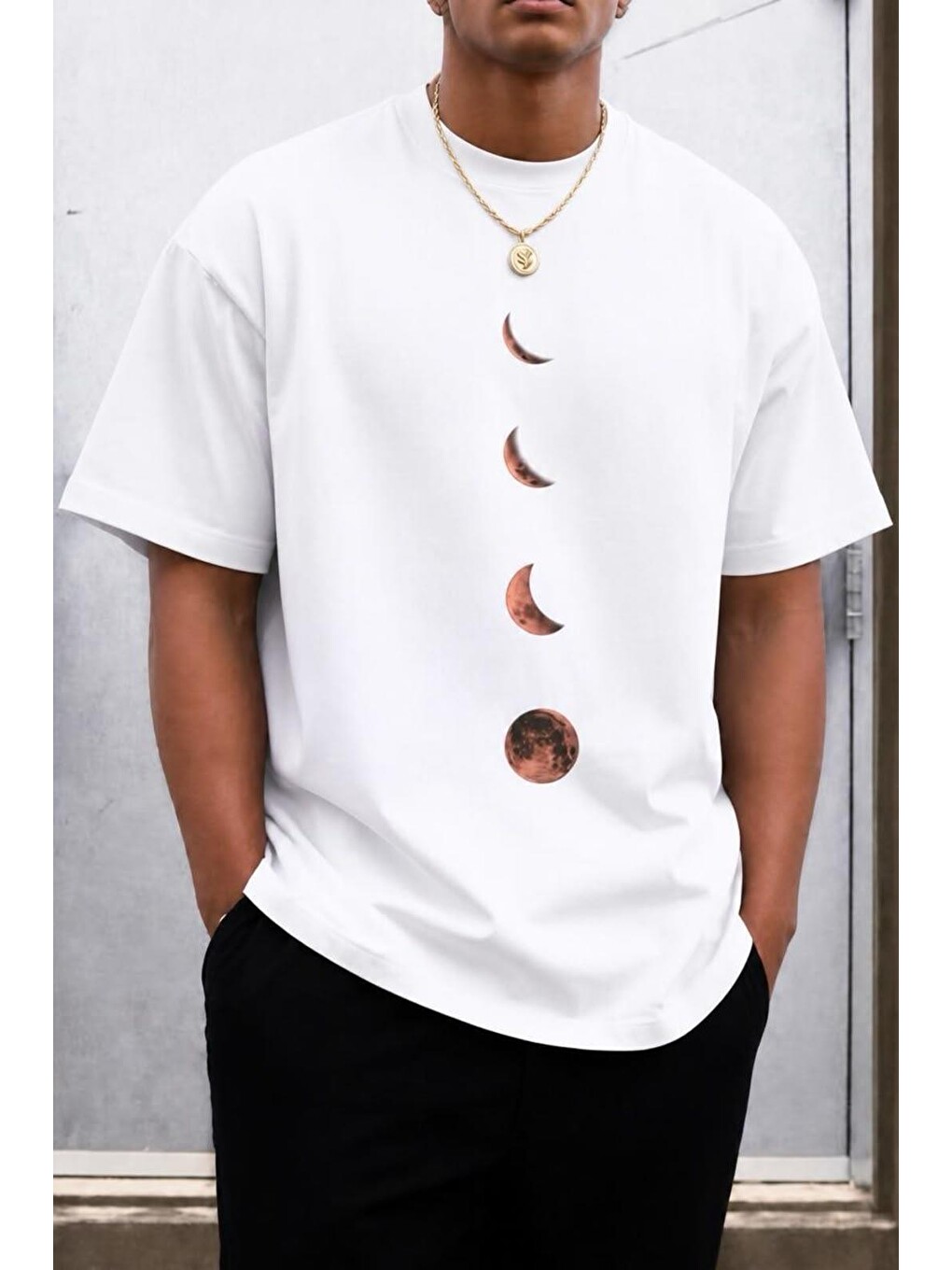 Beyaz Moon Baskılı Bisiklet Yaka Pamuklu Erkek T-shirt Rahat Kesim