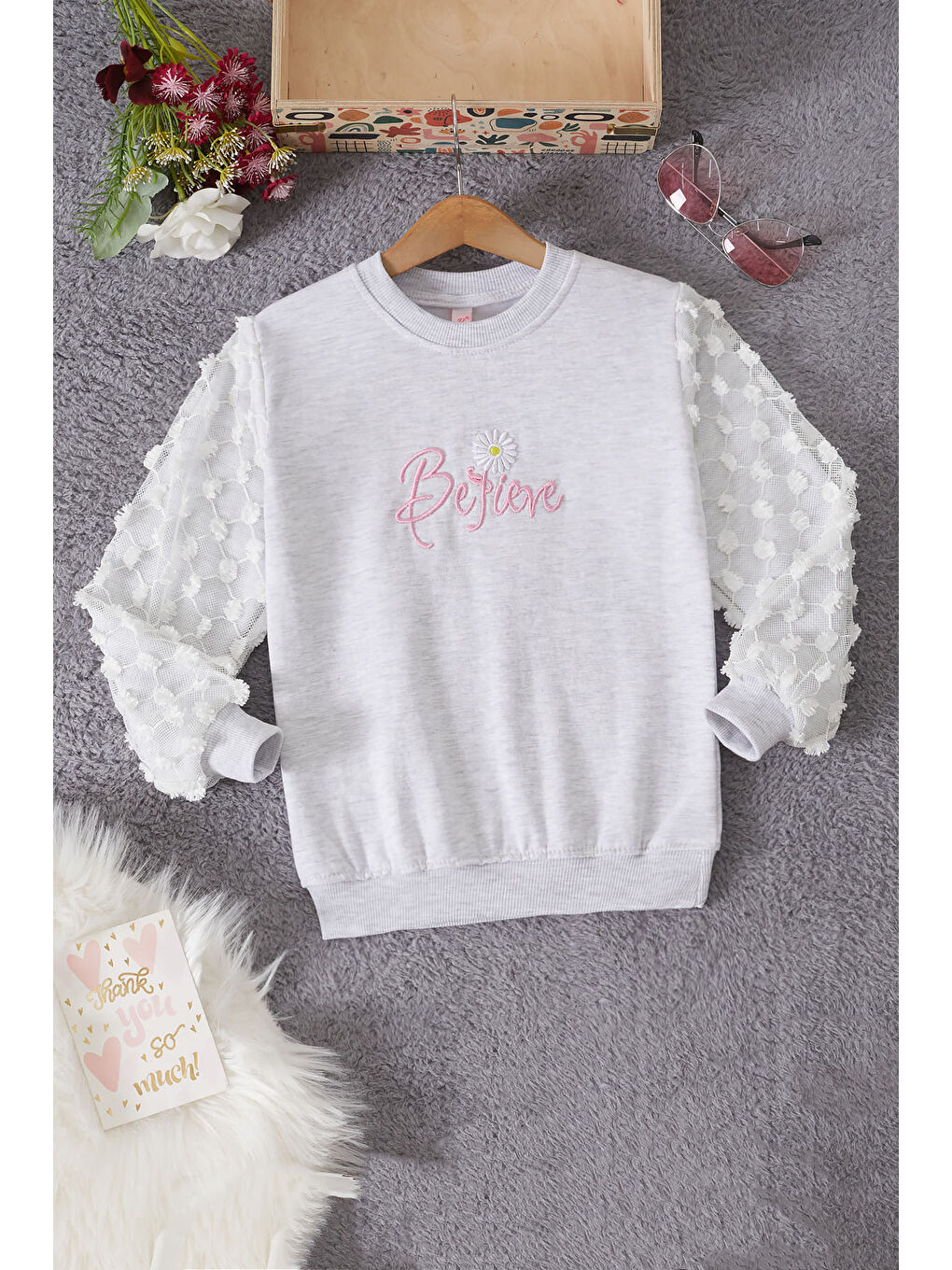 Pembe Life Kids Club Gri Papatya Nakışlı Kolları Dantelli Kız Çocuk Sweatshirt 17167