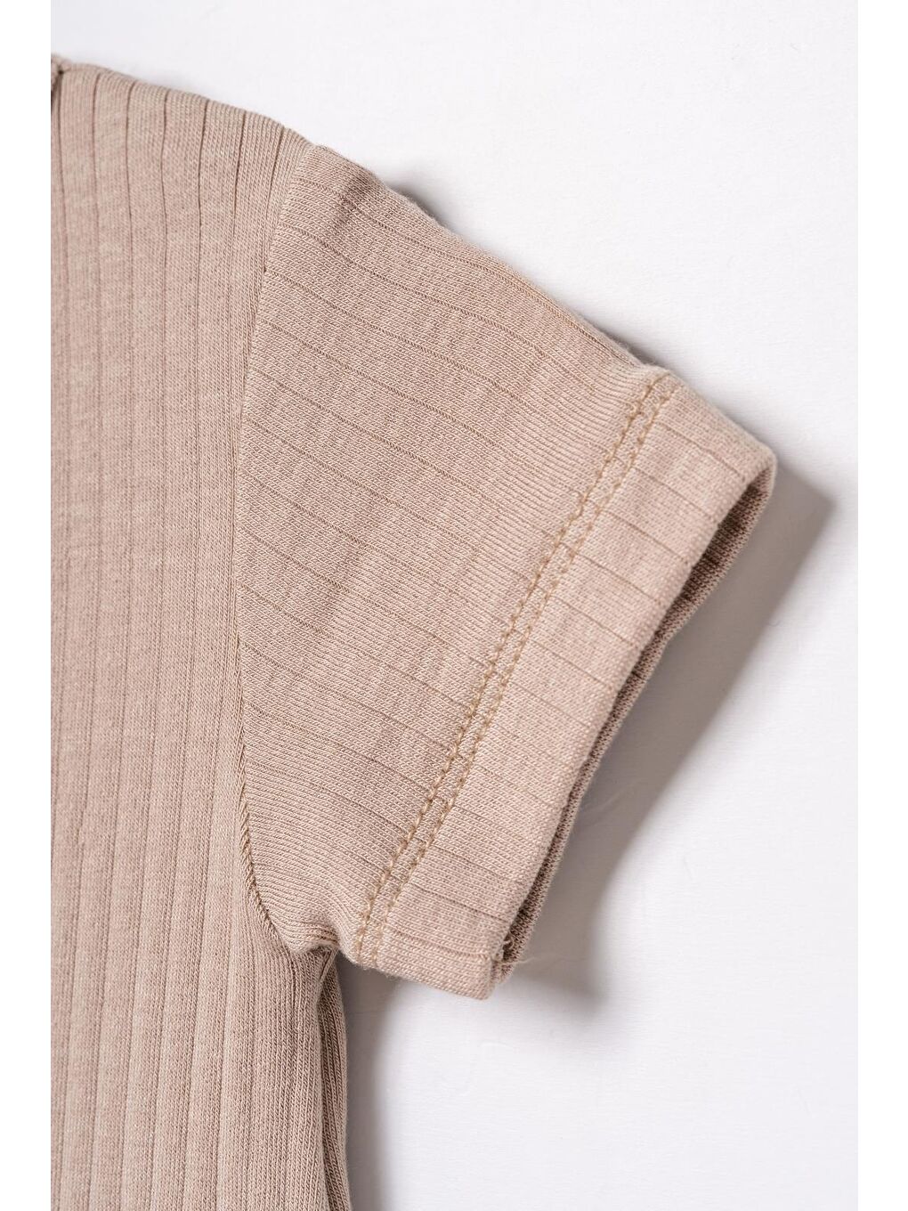 Bej Bebek Şort Kollu Tulum, %100 Organik Pamuk, Bebek ve Yenidoğan Serisi - CSYM31116-9