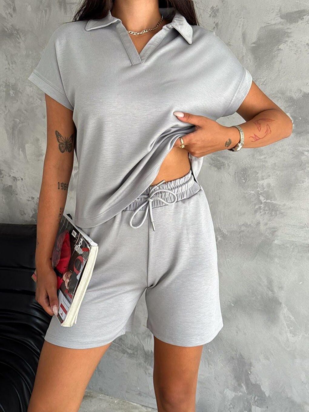 Gri Kadın Yakalı Şort Takım