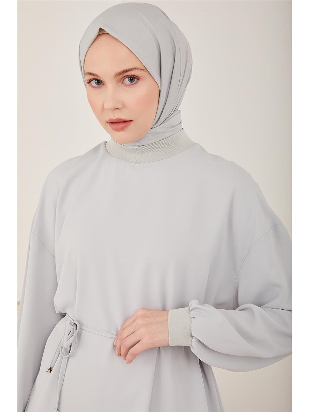 Gri Ribanalı Bluz 23Y3349-3