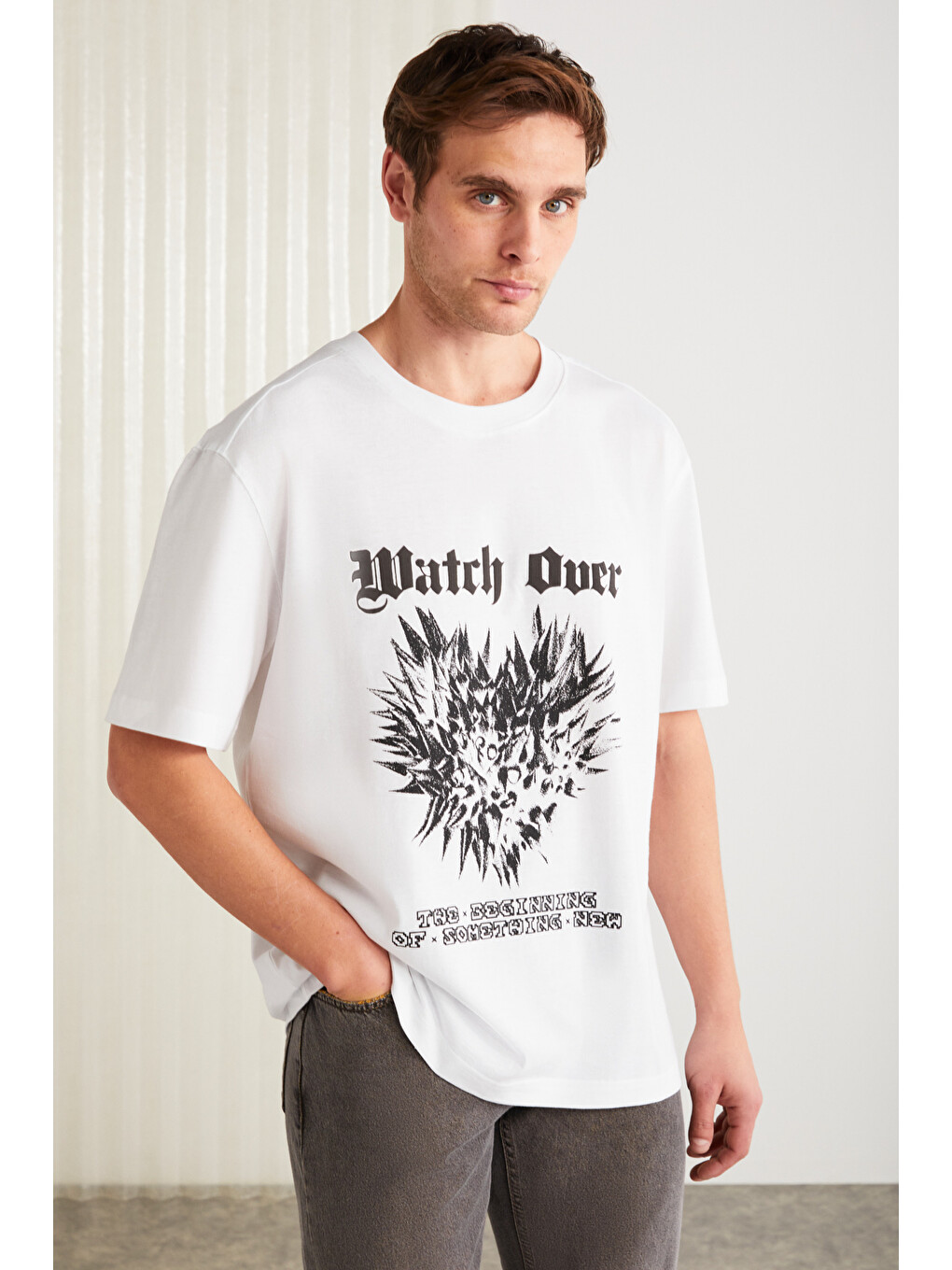 Clıent Erkek %100 Organik Pamuklu Regular Fit Baskı Detaylı Bisiklet Yaka Örme Beyaz T-shirt-2