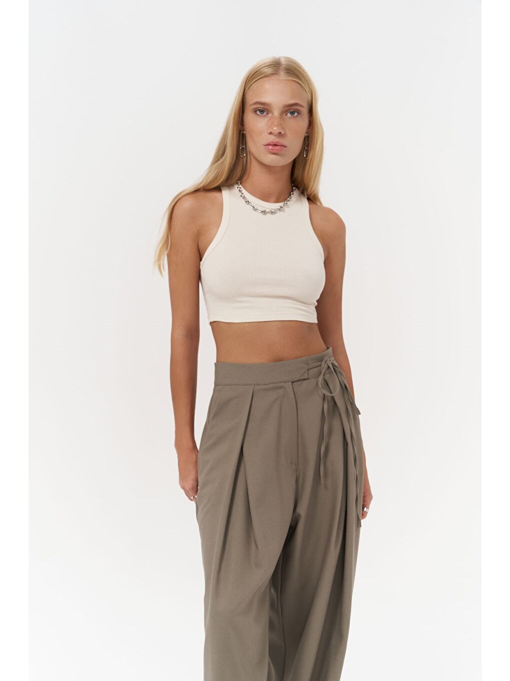 Fleur Fitilli Halter Yaka Bej Crop-2