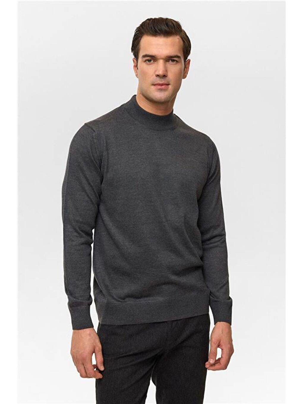 Antrasit Regular Düz Yarım Balıkçı Yaka Triko-1