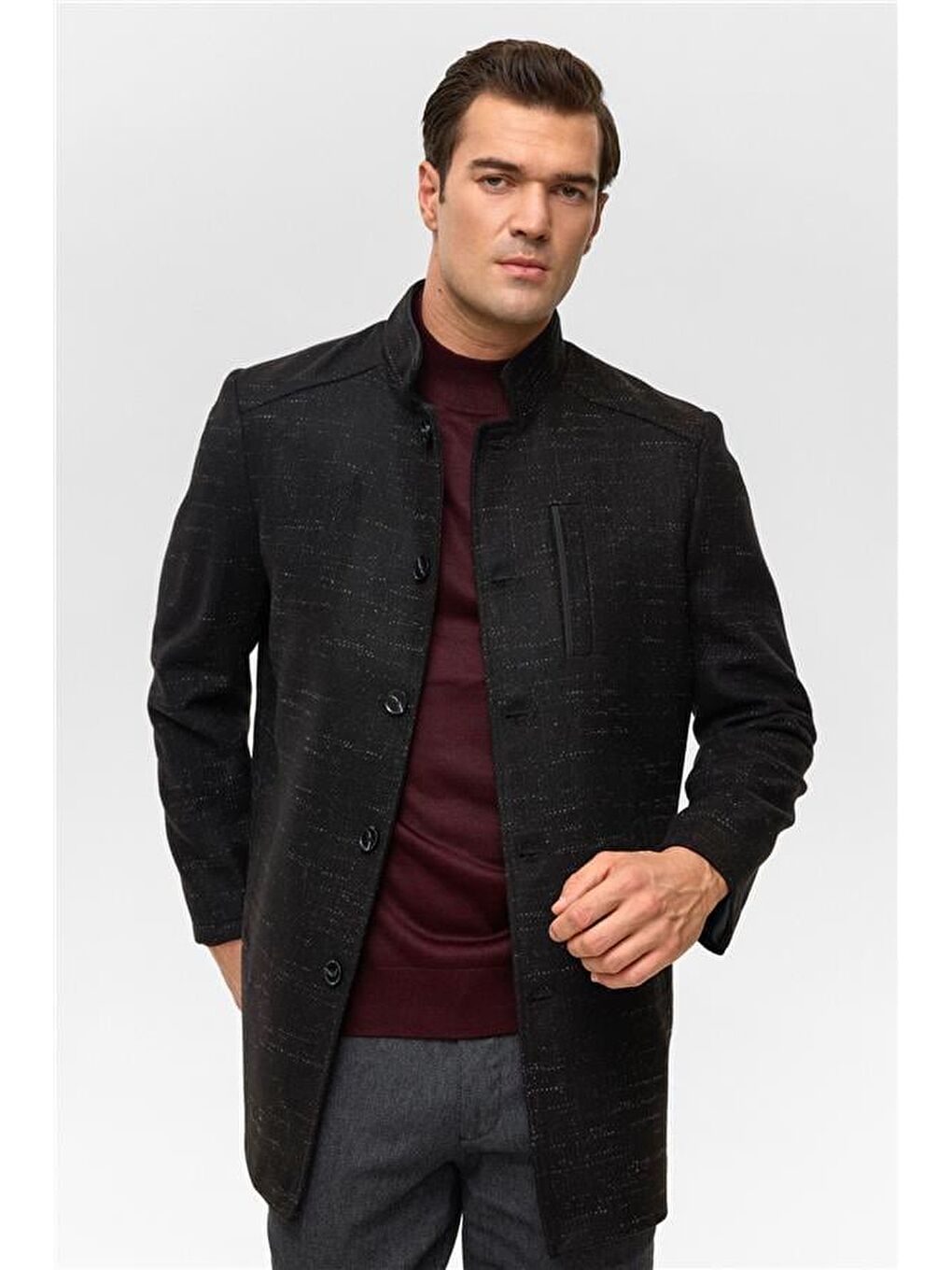 Siyah Regular Desenli Hakim Yaka Kaban-1