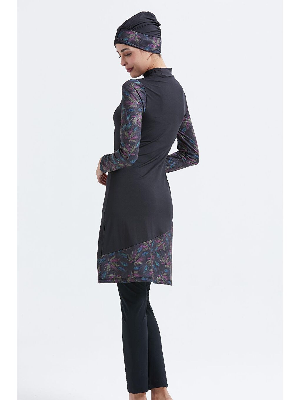 Kemer Detaylı Tam Kapalı 4 Lü Tesettür Mayo C12011 Siyah-1