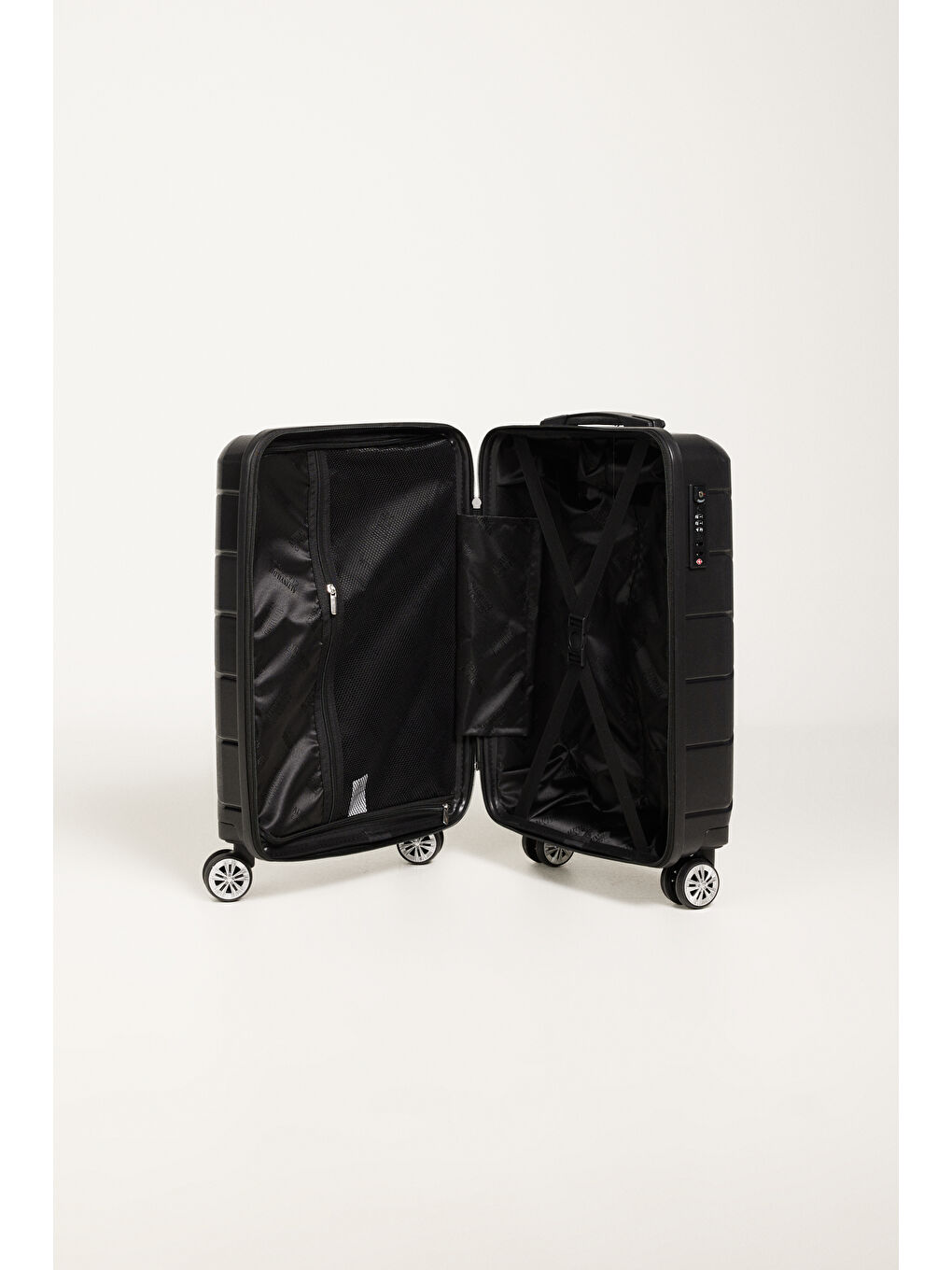 Erkek Siyah Kabin (Küçük) Boy Valiz-3