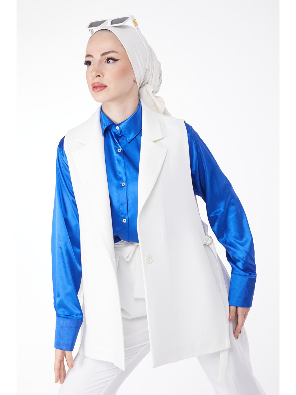 TOFİSA Beyaz Düz Ceket Yaka Kadın Beyaz Sıfır Kol Blazer Ceket - 25033 - 2