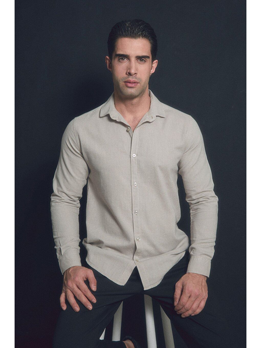 Bej Basic Keten Gömlek