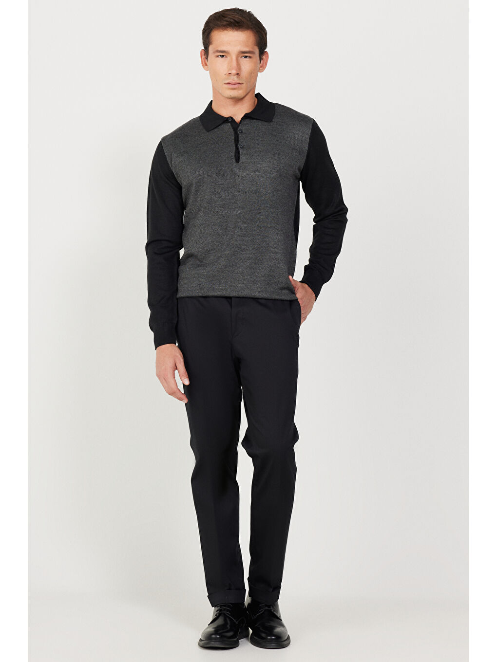 Erkek Siyah Slim Fit Dar Kesim Gabardin Kumaş Desenli Pamuklu Esnek Beli Lastikli Pantolon-1