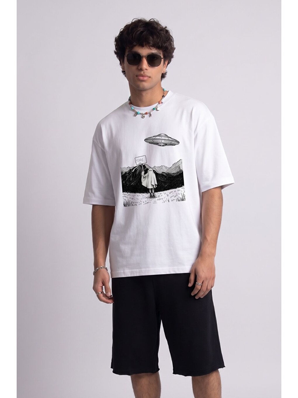 Take Me Oversize Beyaz T-Shirt-1