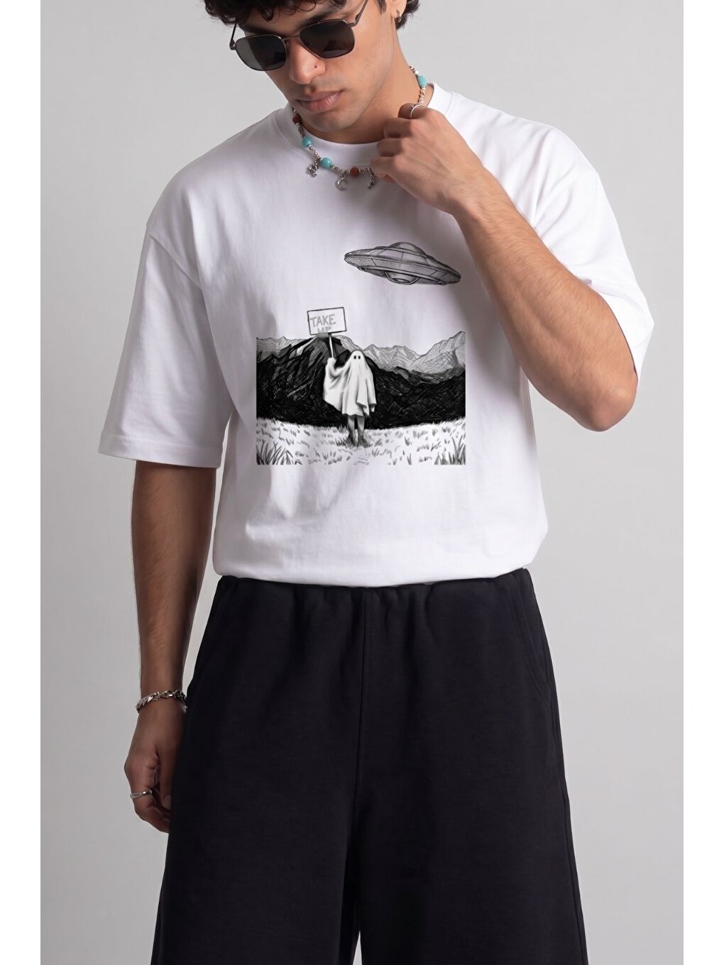 Take Me Oversize Beyaz T-Shirt-3