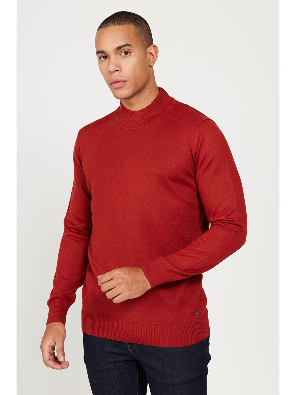 Kahverengi Erkek Kiremit Standart Fit Normal Kesim Yarım Balıkçı Yaka Triko Kazak-2