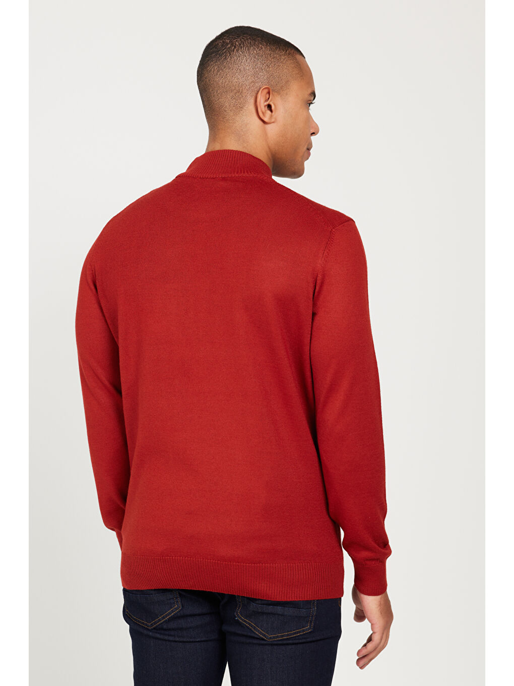 Kahverengi Erkek Kiremit Standart Fit Normal Kesim Yarım Balıkçı Yaka Triko Kazak-4