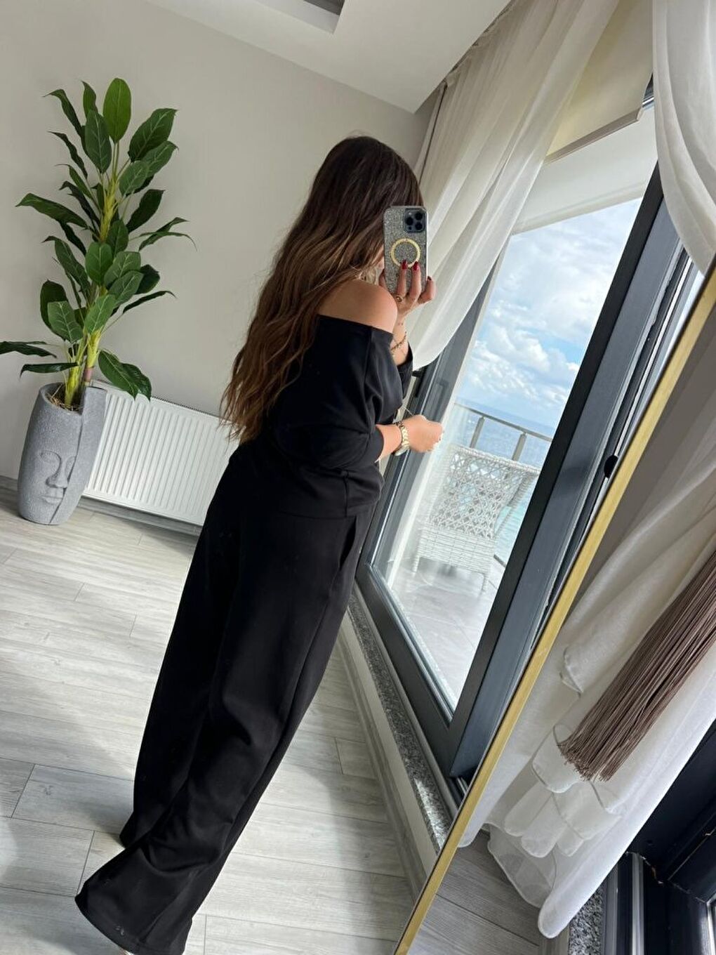 Siyah Kadın Uzun Kollu Tek Omuzdan Açık Modal Bluz Ve Pantolon Ikili Takım-3