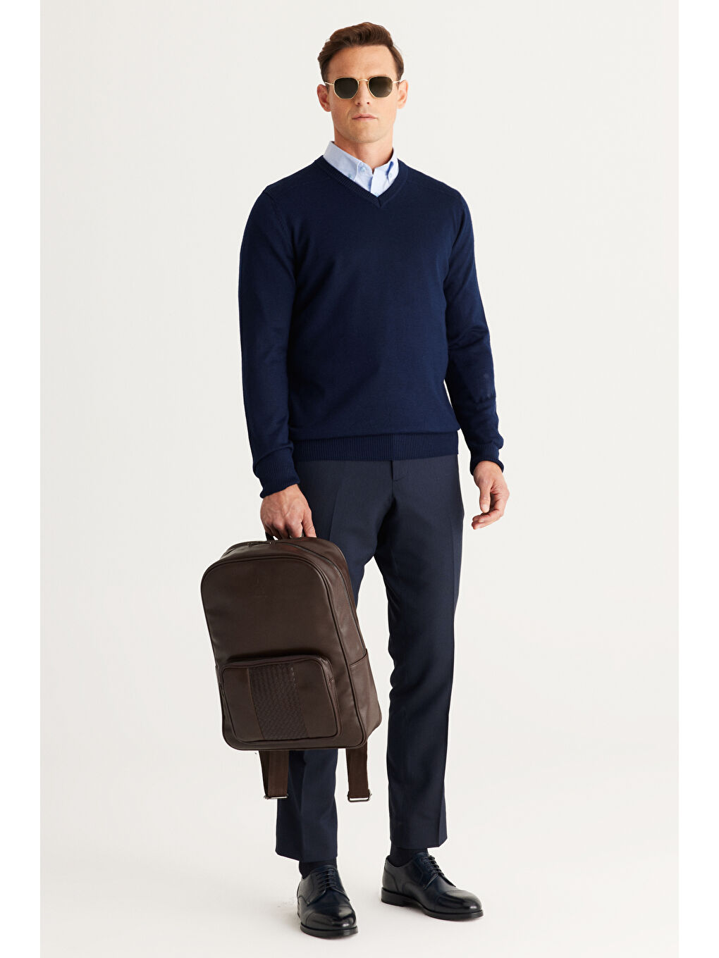 Erkek Lacivert Standart Fit Normal Kesim V Yaka Pamuklu Triko Kazak-3