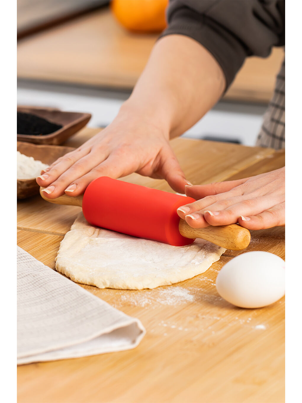 15682 Kırmızı Bambu Saplı Silikon Gövdeli Merdane 22 Cm-1