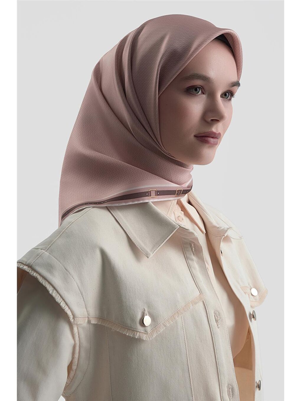 Pembe Monogram Desenli Saf İpek Twill Eşarp 9401D 40-1