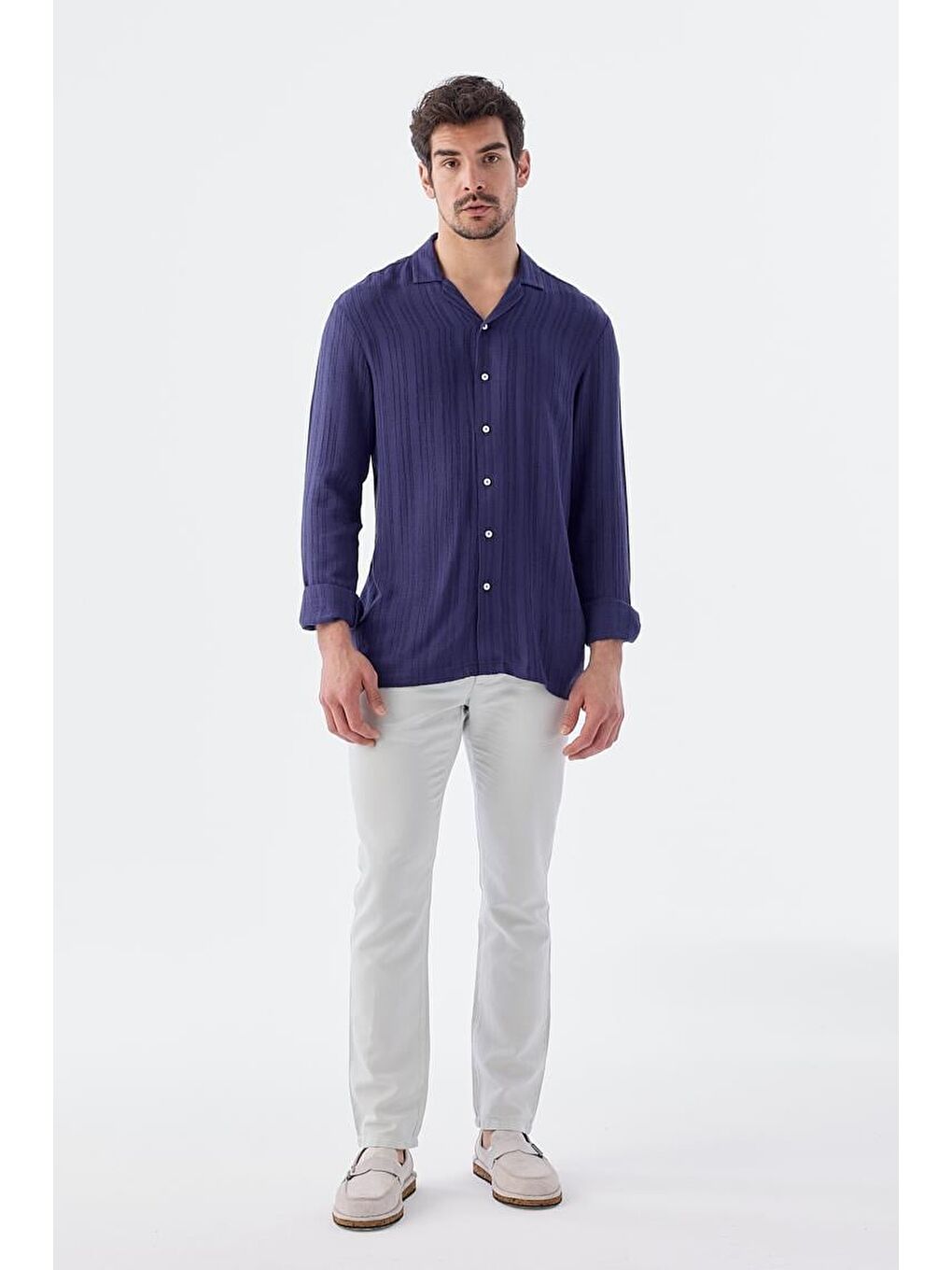 Mavi Saks Klasik Fit Apaş Yaka Çizgili %100 Pamuk Bohem Gömlek-1