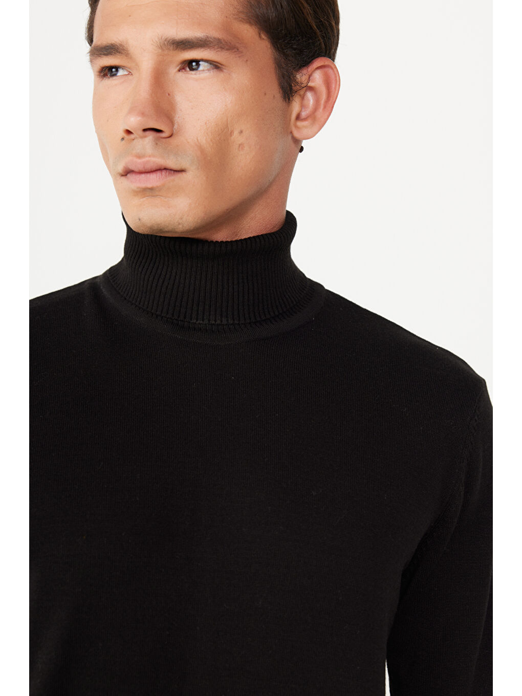 Erkek Siyah Standart Fit Normal Kesim Tam Balıkçı Yaka Pamuklu Triko Kazak-3