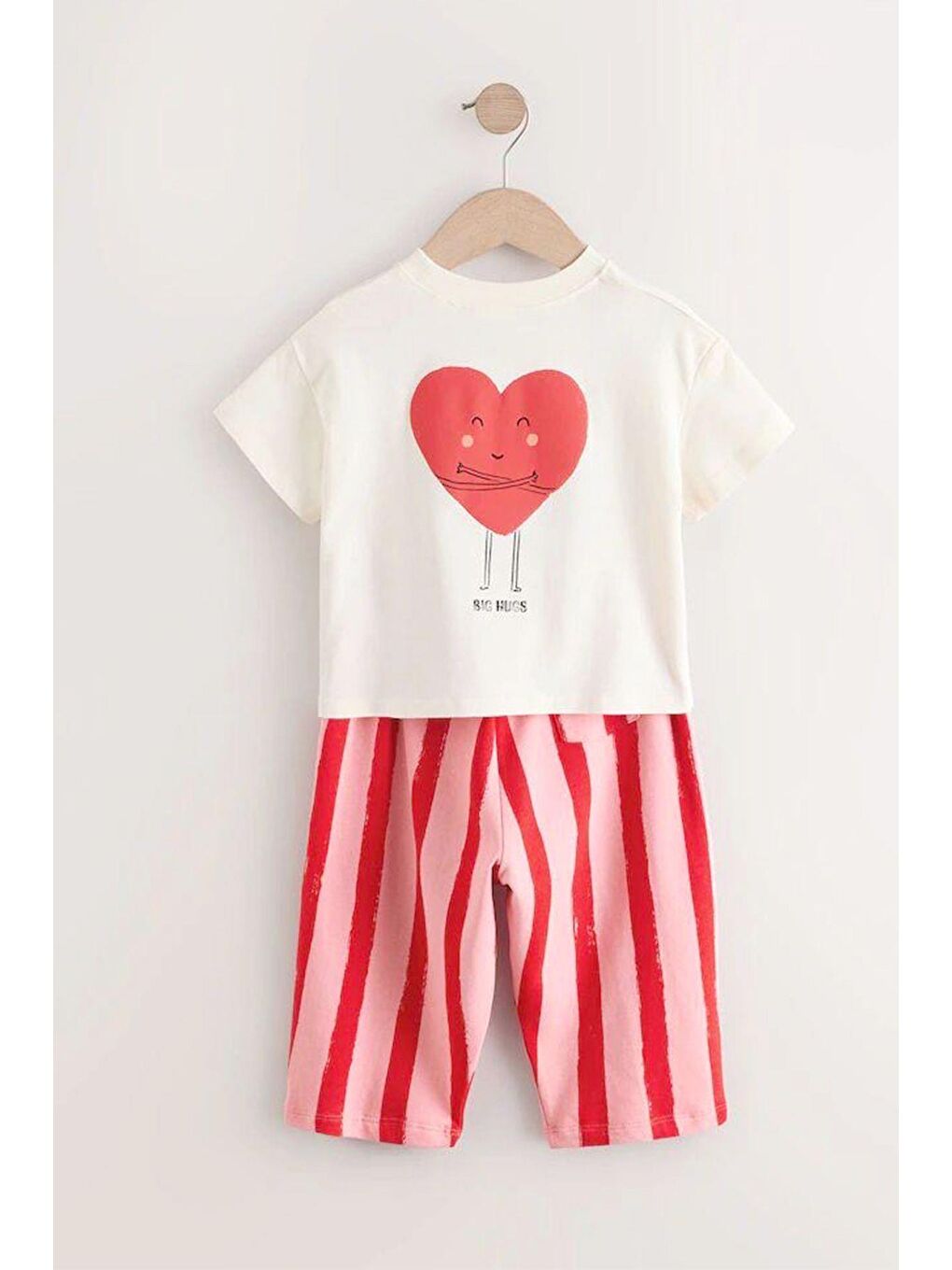 Lila Kız Çocuk Kalp Desenli Pamuklu Tshirt Ve Çizgili Pantolon Alt Üst Takım