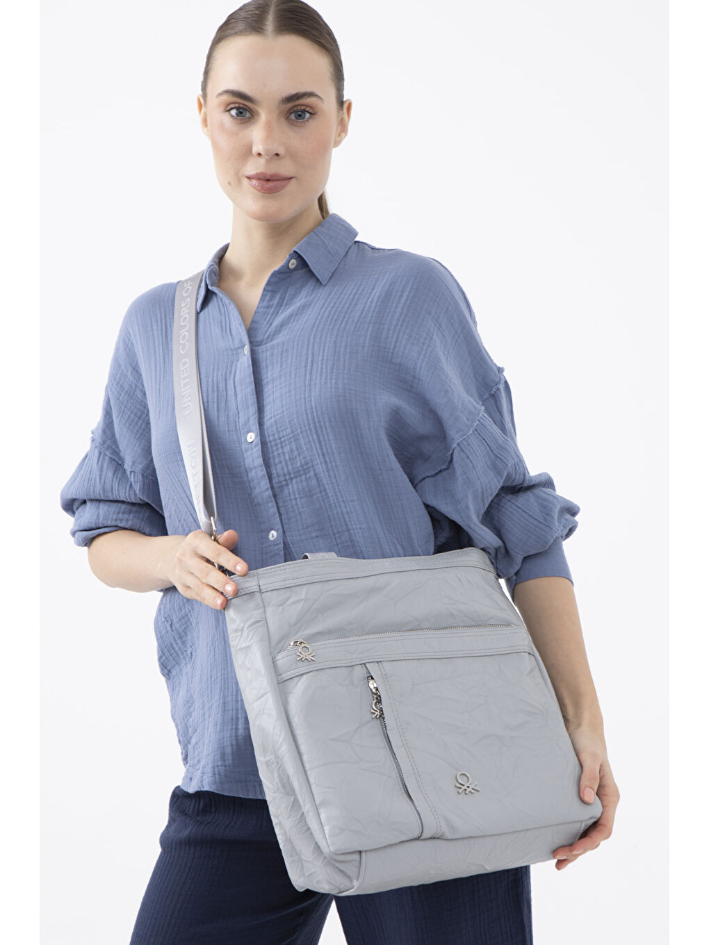 Gri Kadin Kol Çantasi A.gri̇ BNT1473-1