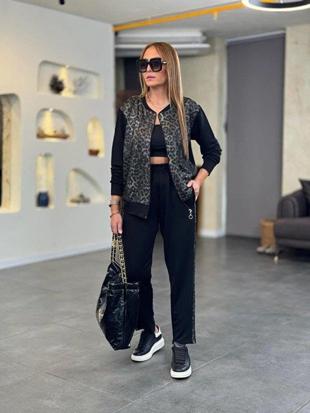 Siyah Kadın Uzun Kollu önden Fermuarlı Leopar Desenli Viskon Iki Iplik Bluz Ve Pantolon Ikili Takım-4