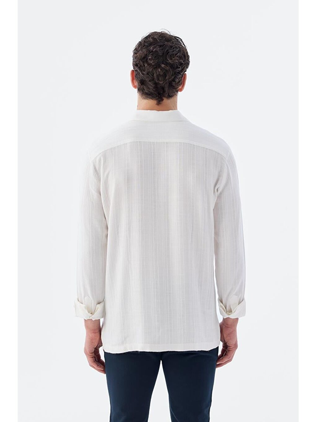 Beyaz Klasik Fit Apaş Yaka Çizgili %100 Pamuk Bohem Gömlek-3