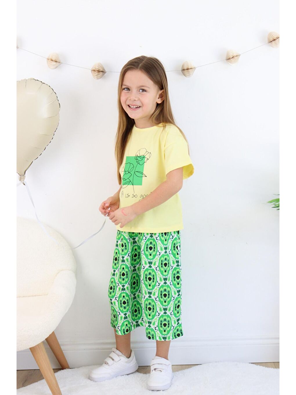 Yeşil Kız Çocuk Şalvar Model Alt-Üst Takım-4