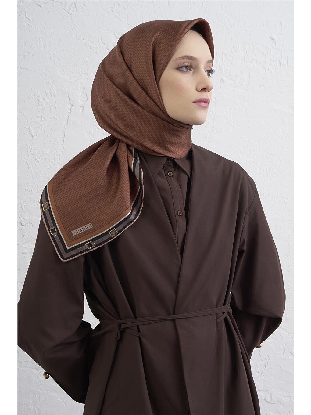 Kahverengi Monogram Desenli Saf İpek Twill Eşarp 9401D 38-1