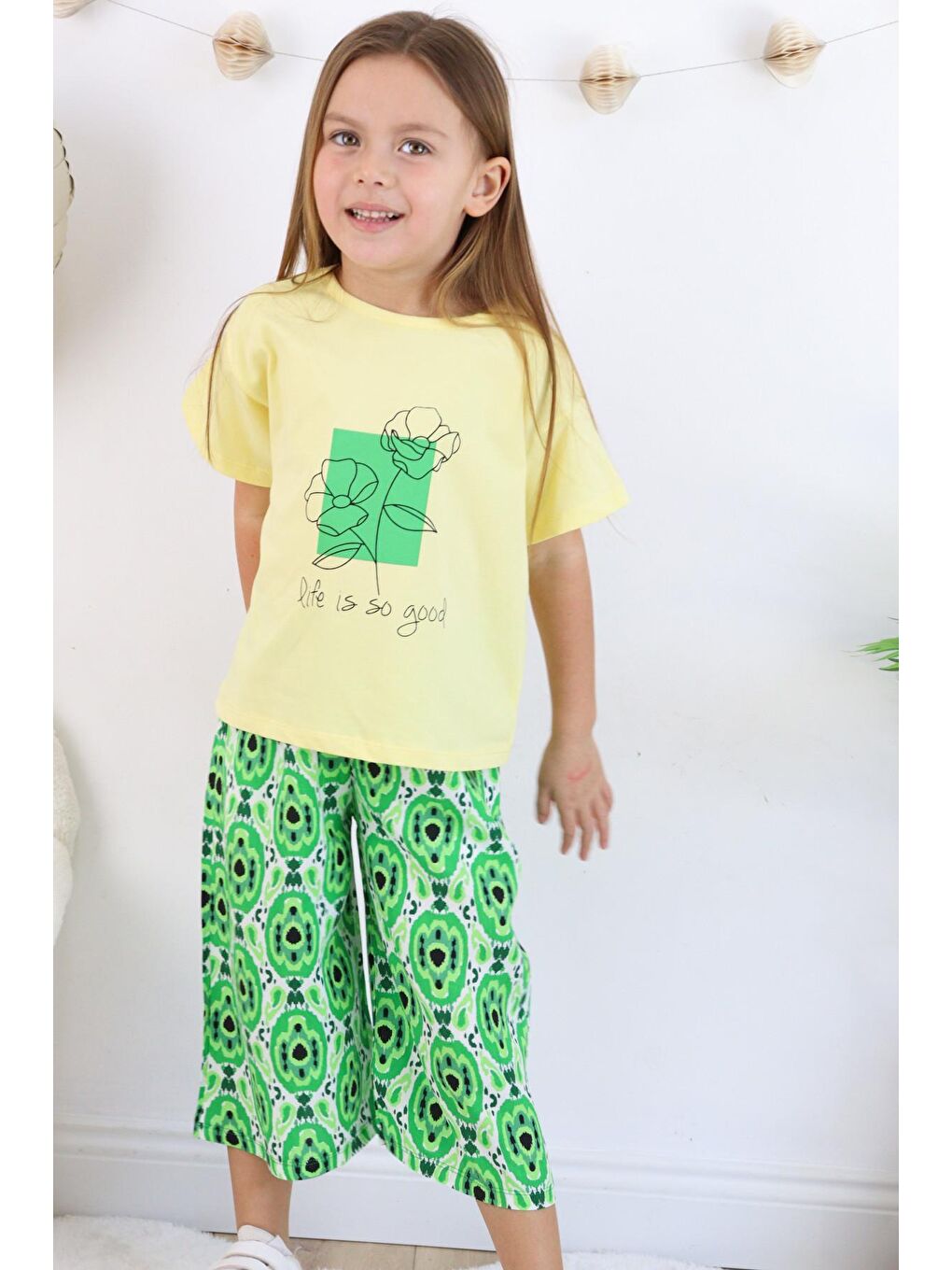 Yeşil Kız Çocuk Şalvar Model Alt-Üst Takım-7