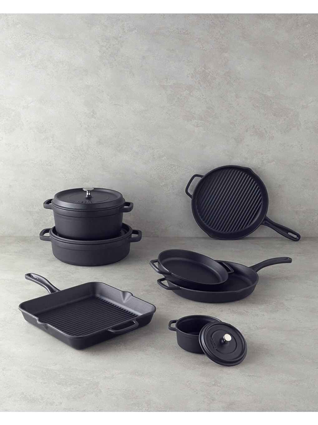 Demir Döküm Tencere 24 cm Siyah-5