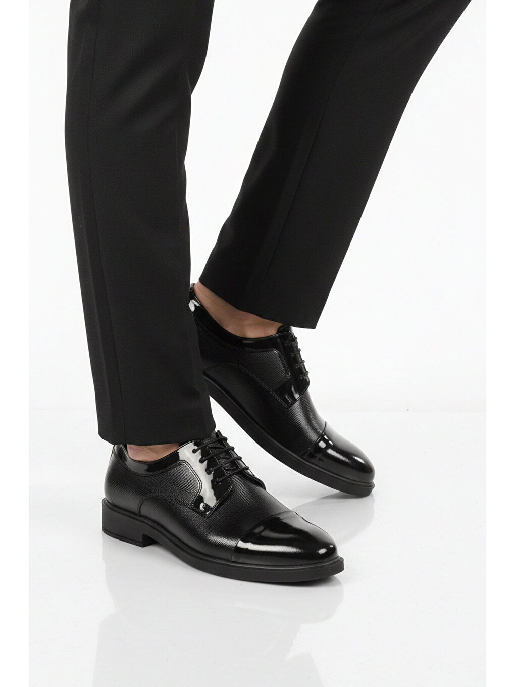 Siyah Rugan Hakiki Deri Erkek Casual Ayakkabı 821 M