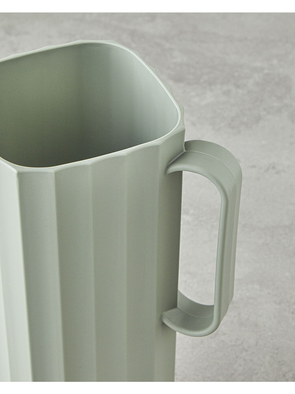 Colessa PP Sürahi 1500 ml Yeşil-2