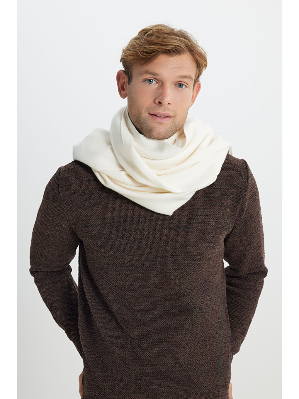 Kahverengi Erkek Kahve-Siyah Recycle Standart Fit Normal Kesim Bisiklet Yaka Pirinç Örgü Desenli Triko-3