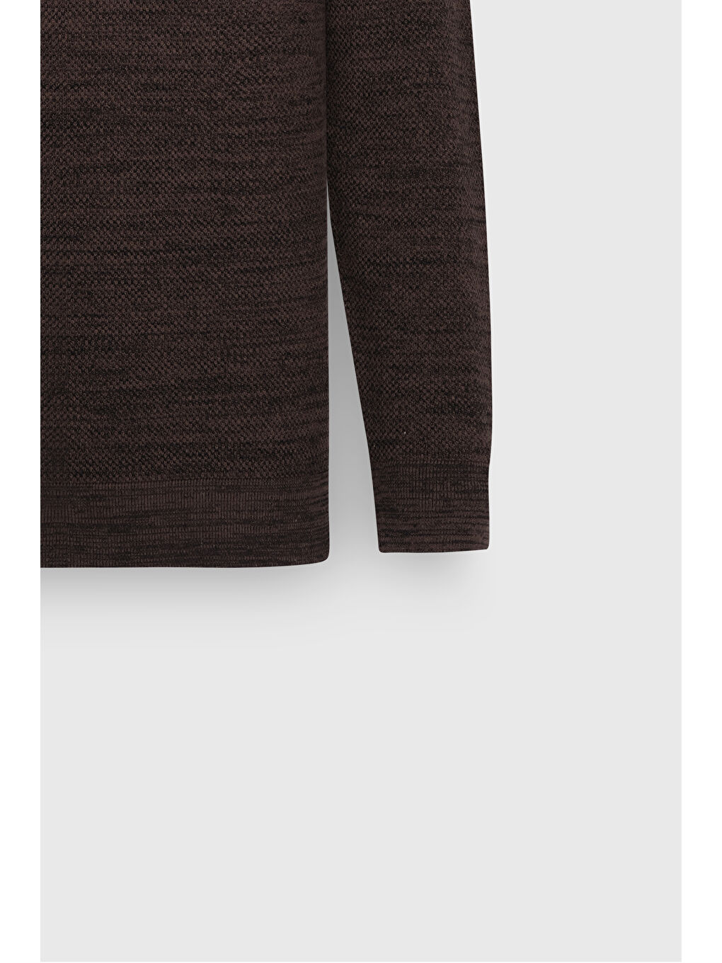 Kahverengi Erkek Kahve-Siyah Recycle Standart Fit Normal Kesim Bisiklet Yaka Pirinç Örgü Desenli Triko-8