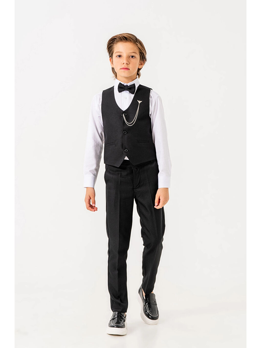 Siyah Papyonlu Yelekli Takım Elbise 3003-1