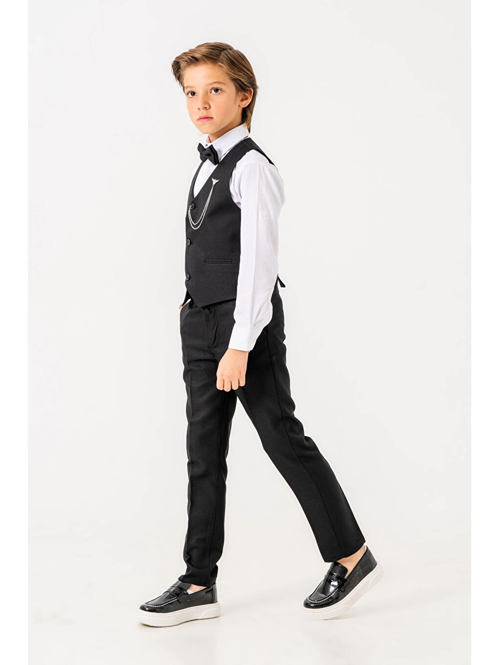 Siyah Papyonlu Yelekli Takım Elbise 3005-2