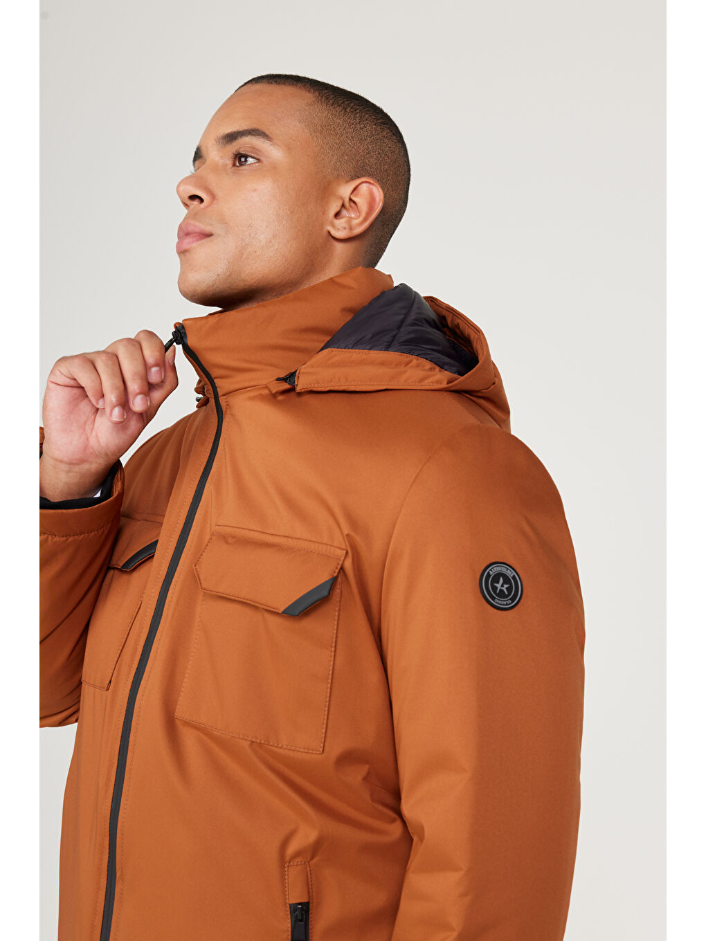 Kahverengi Erkek Kiremit Standart Fit Normal Kesim Çıkma Kapüşonlu Kaban-4