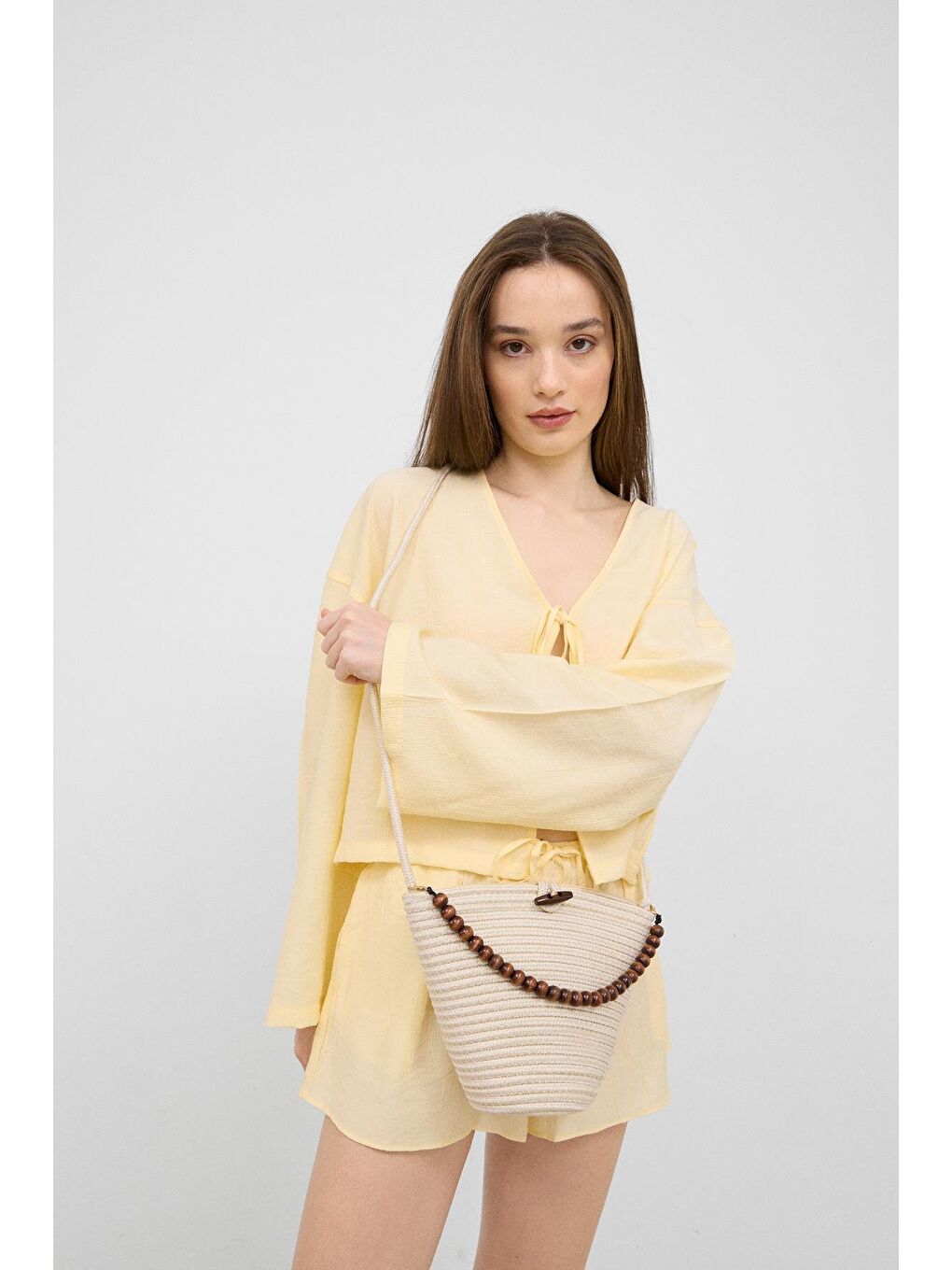 Ekru Piccolo Handmade Boncuk Detaylı Hasır Çanta Krem-1