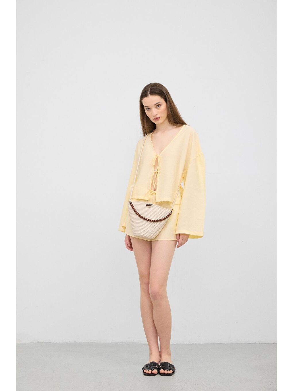 Ekru Piccolo Handmade Boncuk Detaylı Hasır Çanta Krem-3