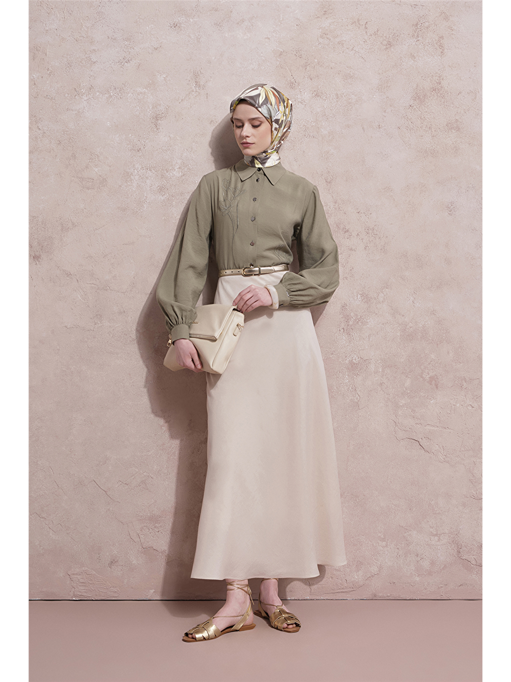 Nakışlı Modal Karışımlı Tunik Haki-1