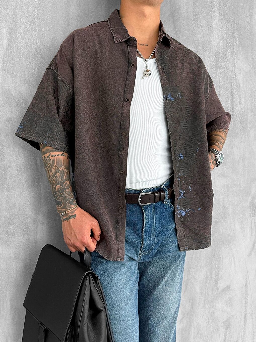 Erkek Kısa Kollu Desenli Oversize Gömlek Kahverengi-2