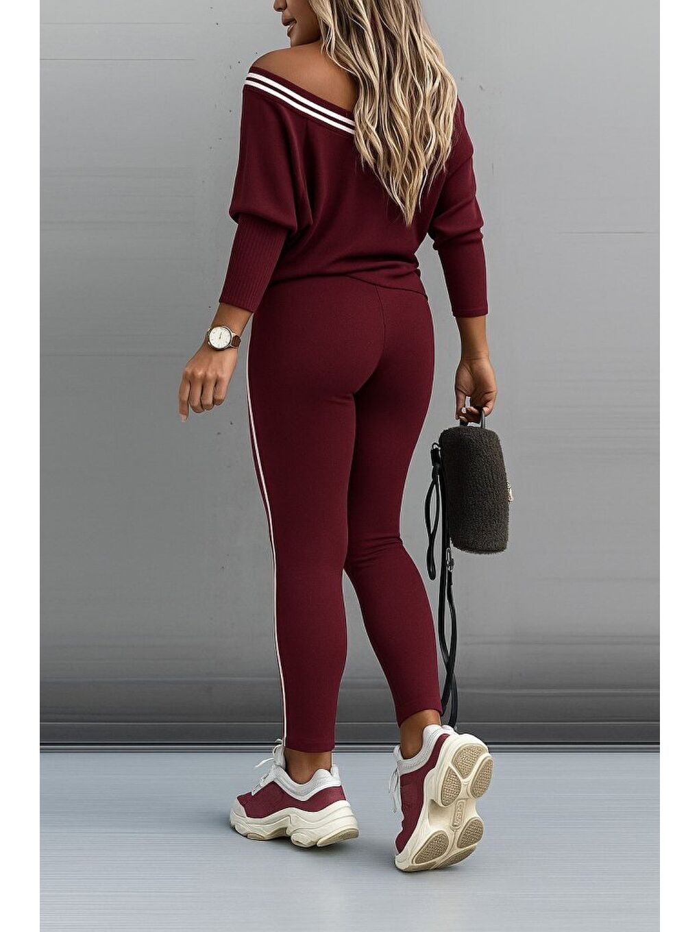 Bordo Kadın Uzun Kollu Tek Omuzu Açık Detaylı Viskon Iki Iplik Bluz Ve Pantolon Ikili Takım-1