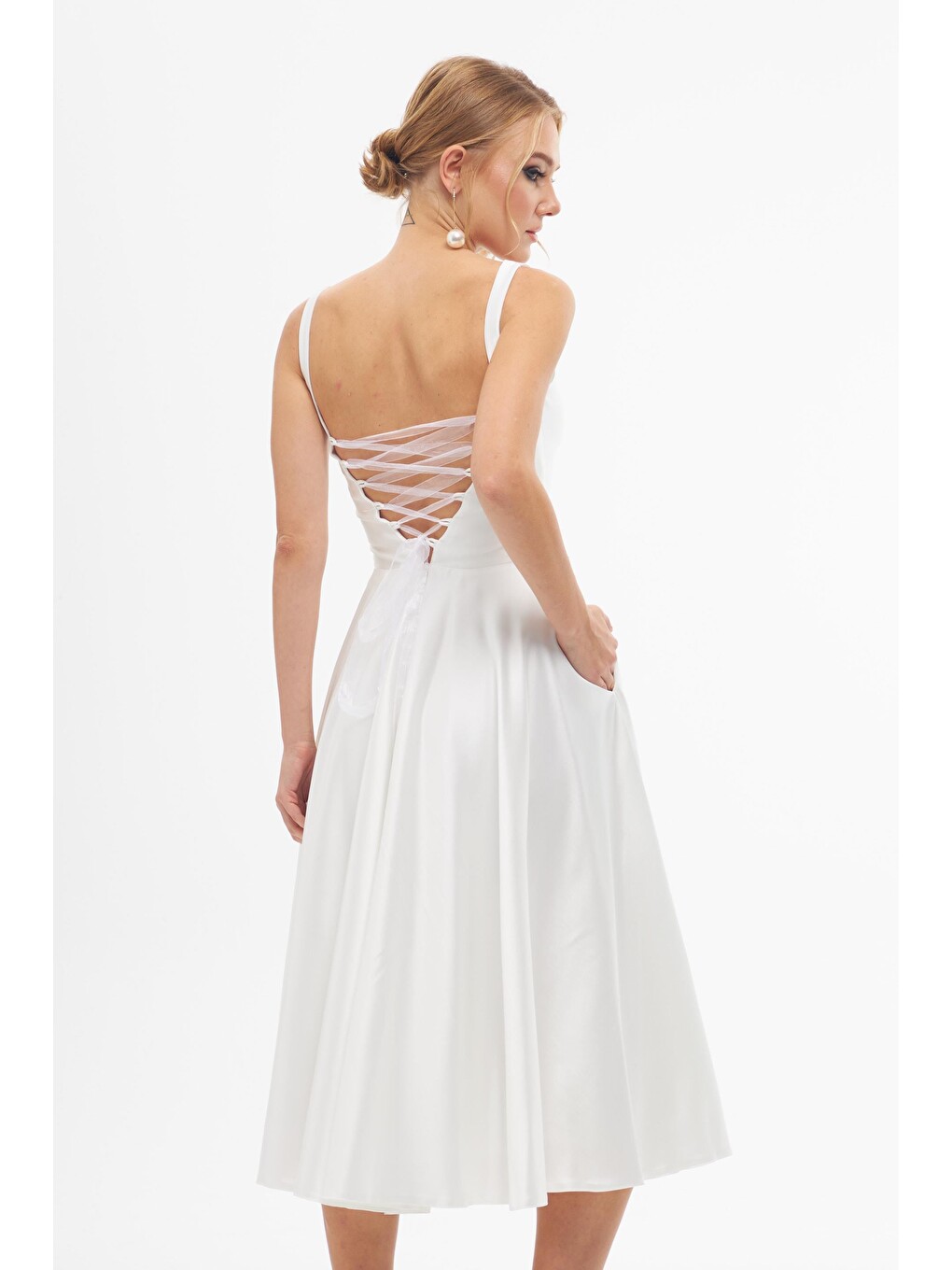 Ekru Sırt Dekolteli Midi Saten Nikah Elbisesi-4