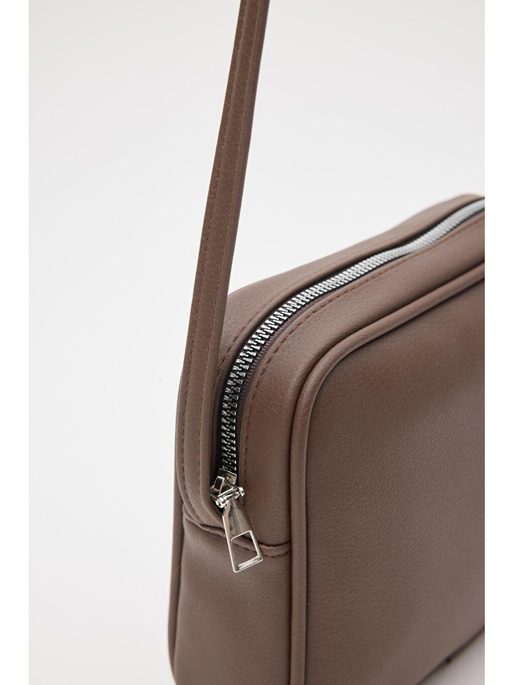 Kahverengi Lina Çapraz Çanta Acı Kahve-3