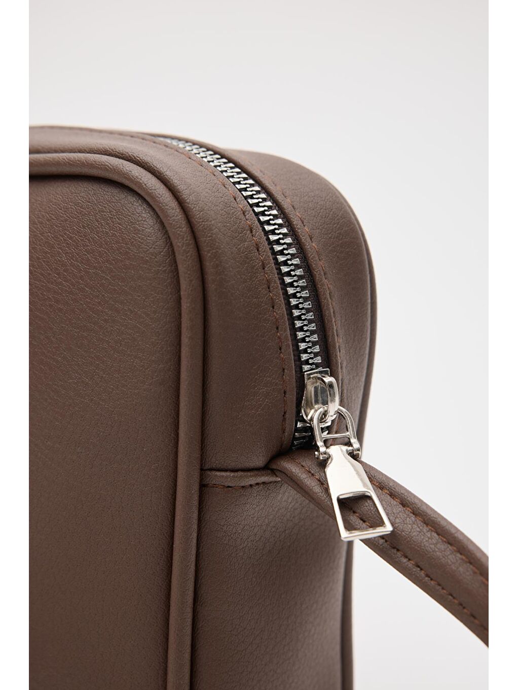 Kahverengi Lina Çapraz Çanta Acı Kahve-4