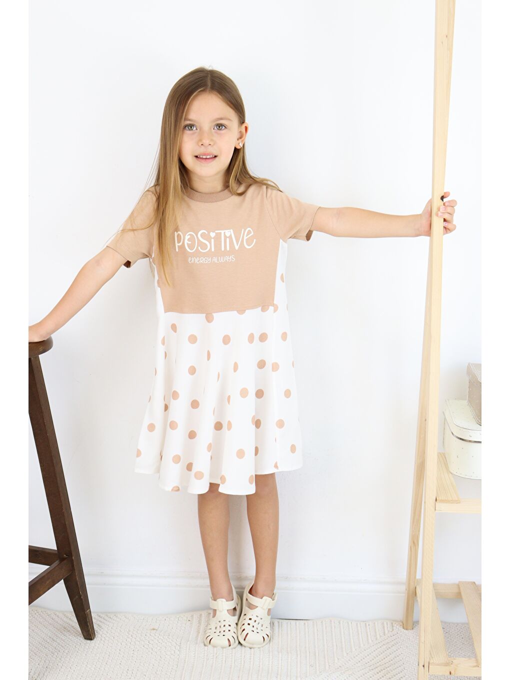 Kahverengi Puantiyeli Elbise-2