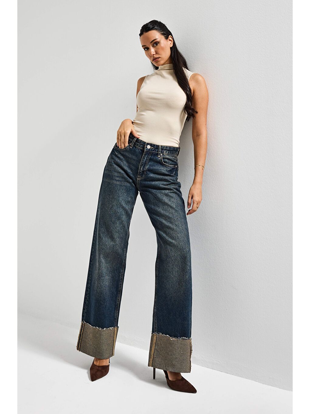 Mavi Kadın T.Kot Rengi 2s6-8 Straight Fit Yüksek Bel Paça Detaylı Denim Jean-1