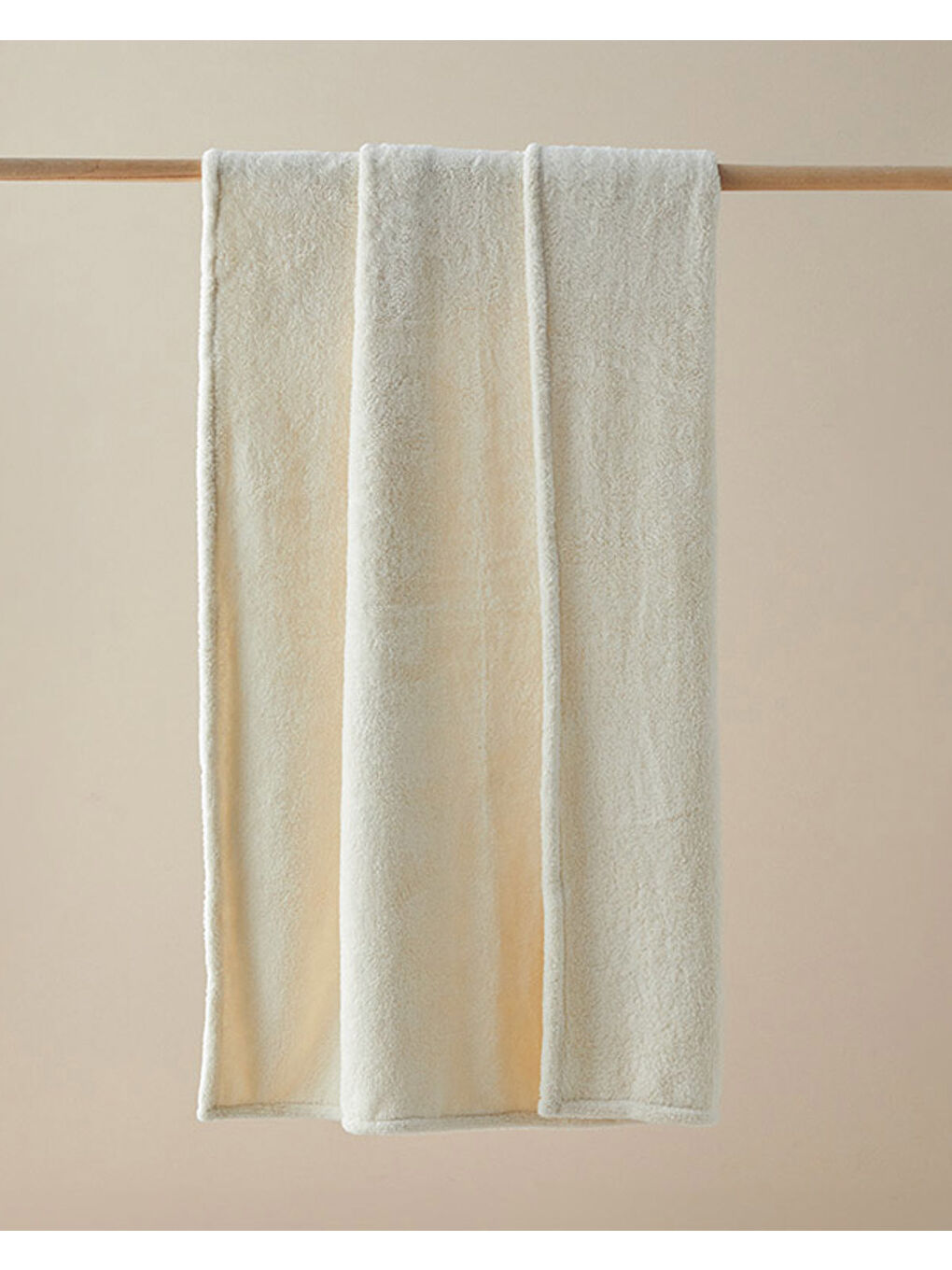 Ekru Cozy Wellsoft Tv Battaniyesi Krem